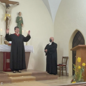 Ab den Fürbitten übernahm Lektorin Biegler die Leitung des Gottesdienstes.