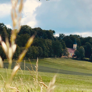 Idyllisch gelegen. Der Mausberg bei Gebenbach.